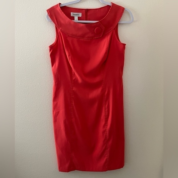 Dress Barn Dresses & Skirts - Dress Barn Soft Orange Sleeveless Fitted Dress Size 10